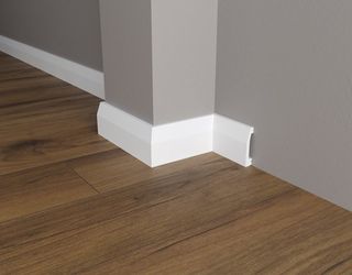 DD125 Плинтус DD125 Décor Dizayn